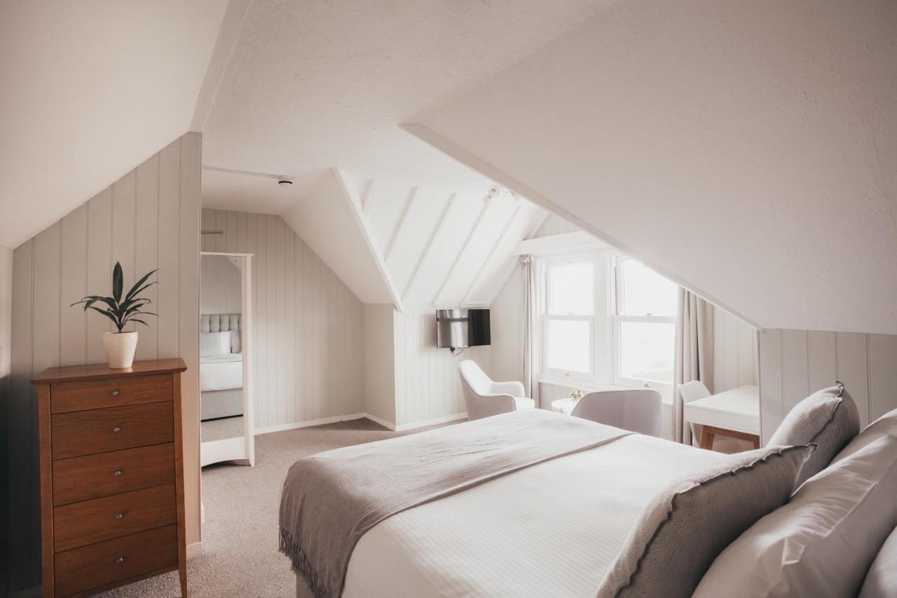 The Bay Hotel Coverack Exterior foto