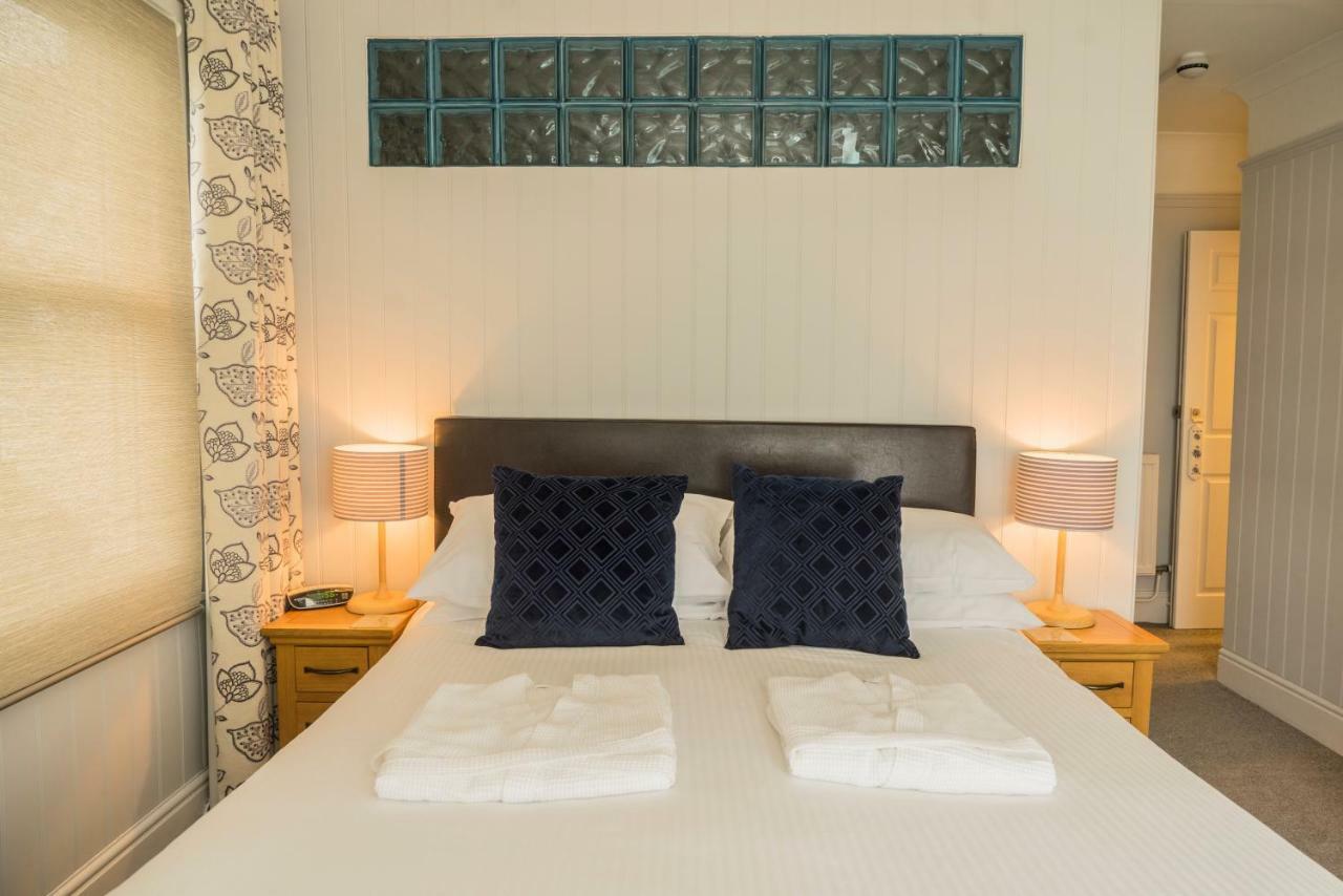The Bay Hotel Coverack Exterior foto